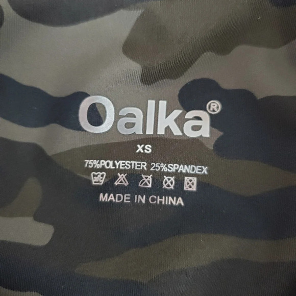 Oakla Yoga Shorts  XS Camo Olive Gray Brown - Picture 2 of 10